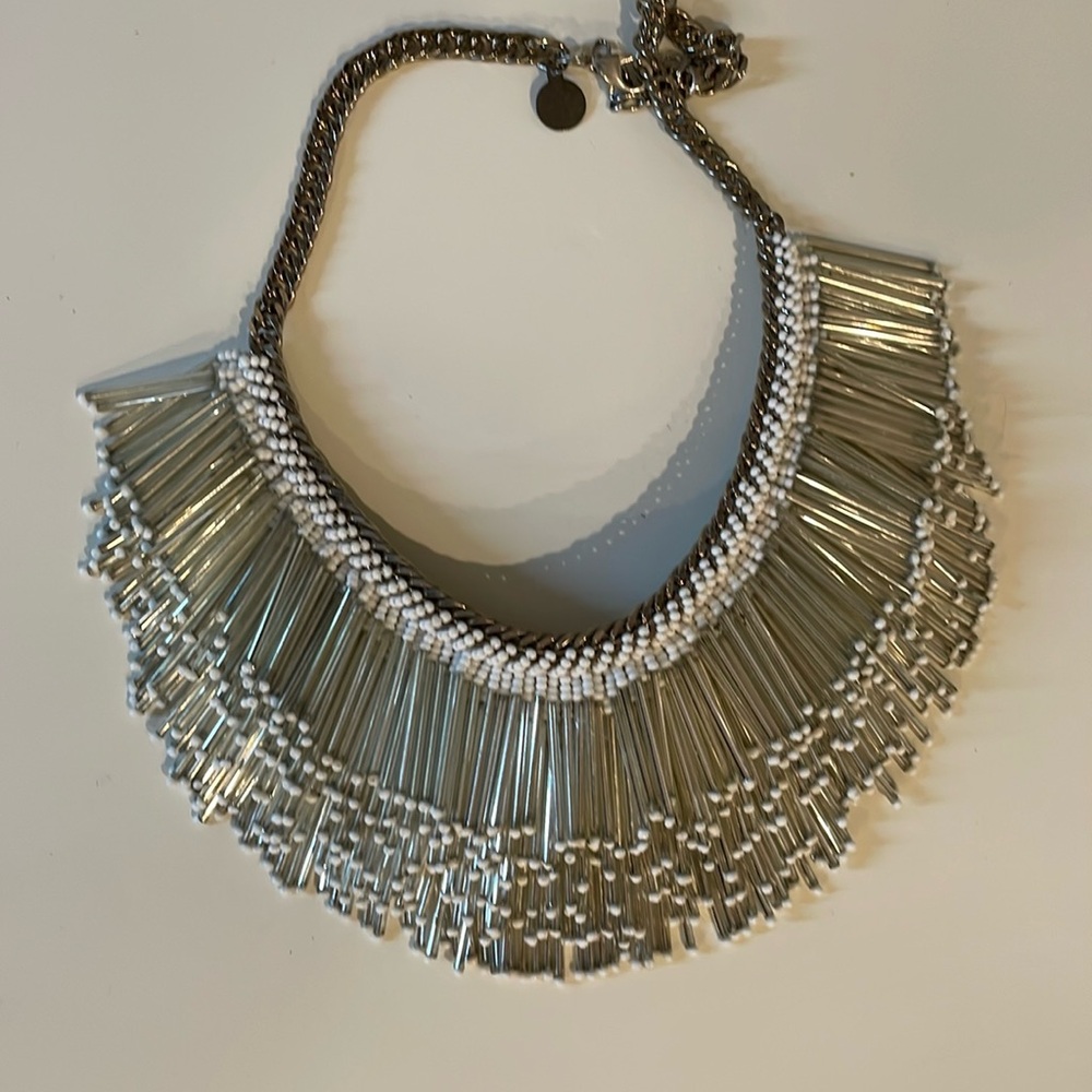 Bib necklace